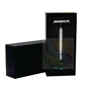 Navaja de Afeitar Clásica de Doble Filo con Mango de Acero Inoxidable de Alta Calidad para Barberos, Diseño Elegante para Hombres - Product Image 5