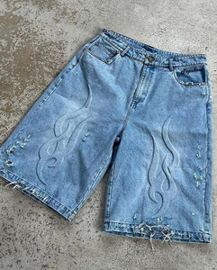 Shorts de mezclilla de cintura alta para verano, con logo 3D en relieve personalizado, dobladillo sin rematar, estilo oversize, lavado vintage Y2K, de tela gruesa - Product Image 1