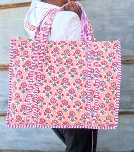 Bolsos tote grandes de algodón acolchado con estampado indio, bolso de mano para mujer, bolso de viaje, regalo de cumpleaños, regalo de Navidad para ella - Product Image 2