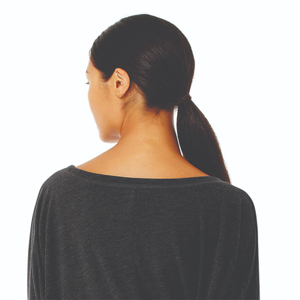 Camiseta de Manga Larga para Mujer, Corte Holgado y Relajado, con Hombros Descubiertos, Puños Acanalados, Color Gris Oscuro, Antiarrugas y Transpirable - Product Image 6