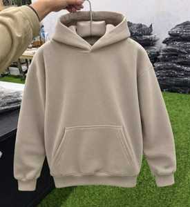 เสื้อฮู้ดผู้ชายทรงโอเวอร์ไซส์ผ้าฟลีซพร้อมกระเป๋าจิงโจ้ - Product Image 1