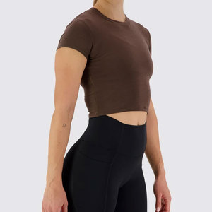 T-shirt court à col ras du cou pour femme, rembourré, compressif, en jersey, coupe ajustée, 100 % coton côtelé, haute élasticité, séchage rapide, idéal pour l'été - Product Image 3