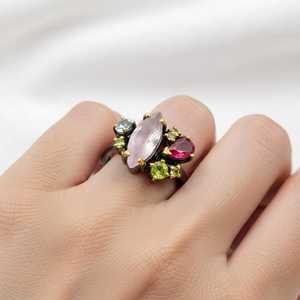 แหวนเงินแท้ประดับมอร์แกไนต์สีชมพูอ่อน ดีไซน์เรียบหรูทันสมัย ได้รับการรับรองจาก IGI เหมาะสำหรับงานแต่งงาน - Product Image 2