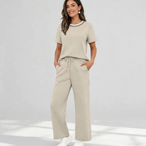 Conjunto Deportivo Informal para Mujer, Color Sólido, Manga Corta, Cuello Redondo, Pantalones con Cordón, Bolsillos Laterales, Corte Regular, 100% Poliéster, Invierno - Product Image 1