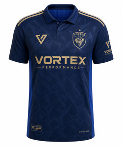 Maillot de football personnalisé bleu marine de qualité supérieure, uniforme d'équipe sportive avec rayures dorées et tissu performant à séchage rapide - Product Image 3