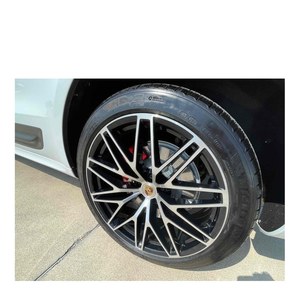 Pour Porsche Macan 2.9 GTS Août 2023 15 006 km Volant à Gauche Sièges en Cuir Caméra Arrière - Product Image 5