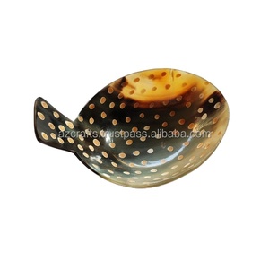 Bol en corne de buffle poli fait main avec caractéristiques régionales européennes, disponible en toutes tailles, pour souvenirs de styles nautique et animalier - Product Image 2