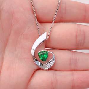 Collar de Esmeralda Deslumbrante con Colgante de Plata de Ley, Piedra de Nacimiento de Mayo, Regalo de Aniversario de Bodas Número 55 para Mujer - Product Image 2