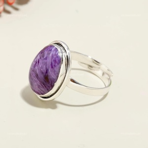 Bague en argent sterling 925 avec charoïte naturelle, pierre précieuse violette, bague statement, bijoux faits à la main, cadeau pour femme - Product Image 1