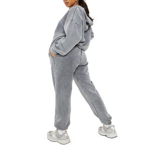 Ensemble de survêtement délavé à l'acide pour femme, en coton French Terry 450 GSM, style streetwear décontracté, avec sweat à capuche et pantalon de jogging, fabrication OEM sous marque privée - Product Image 4