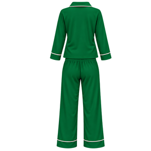 Conjunto de Pijama de Dos Piezas Verde para Mujer con Ribete Rosa en Contraste, Logotipo 1908 Bordado, Top con Cuello y Botones al Frente - Product Image 2