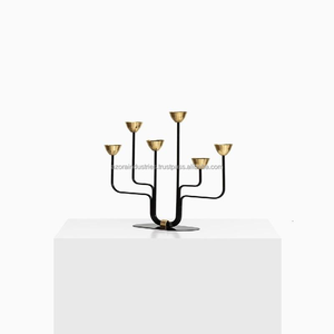 Royal Wonderful Classic Metal Iron Wire Tea Light Candelabros Nuevo Diseño 3 Soporte Base Oro Acabado brillante Cristal para el hogar - Product Image 2