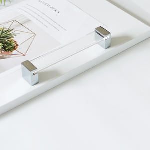 Tiradores de Gabinete Tradicionales de Acrílico Transparente con Base de Aleación de Zinc en Forma de Barra, Perillas Duraderas para Cajones de Cocina y Cómodas - Product Image 3