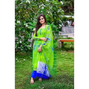 ATTRACTIVE SOIE KOTA CHECKS IMPRIMÉ NUMÉRIQUE HAUT BAS AVEC DUPATTA PERROT VERT - Product Image 1