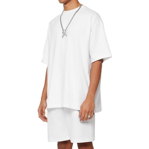Ensemble décontracté T-shirt et short personnalisé avec logo imprimé, streetwear deux pièces pour homme en tissu tricoté respirant - Product Image 2
