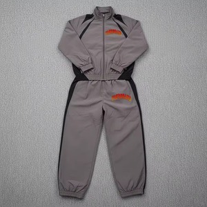 Survêtements Homme Hiver 2 Pièces Personnalisés OEM en Coton Respirant Imprimé Streetwear Uni à Capuche Réversibles Vente en Gros - Product Image 5