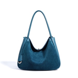 Bolsos de mano para mujer, sencillos y a la moda, fabricados en fábrica, bolsos de alta calidad, lujosos bolsos de hombro de gamuza para mujer 71 - Product Image 1