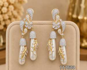ต่างหูมุกหรูหรา Ping Bling สำหรับผู้หญิง ต่างหูคริสตัลรูปดอกไม้สีทอง ต่างหูห้อยระย้า สง่างาม เหมาะสำหรับเจ้าสาวในงานแต่งงาน - Product Image 1