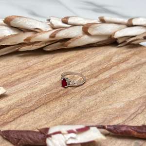 Anillo Étnico de Ónix Rojo para Mujer, Chapado en Plata, con Diseño Ovalado de Piedra, Elegante, para Compromiso, Boda, Venta al Por Mayor - Product Image 3