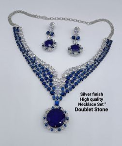 Conjunto de collar de lujo con acabado plateado de primera calidad, ligero, perfecto para fiestas, bodas, combina con todos los atuendos. - Product Image 2