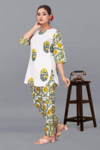 Bulk Wholesale White Green Printed Women Co ord <b>Set</b> Factory Price <b>Magic</b> Fabric 2 Piece Pant Suit Eco Friendly Round Neck - Product Image 3