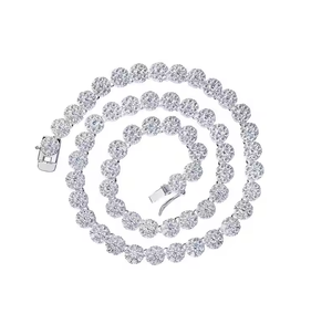 Collar de Diamantes Moissanite con Corte Esmeralda de Alta Claridad, Colgante de Lujo Estilo Hip Hop con Incrustaciones de Diamantes para Hombres y Mujeres - Product Image 3