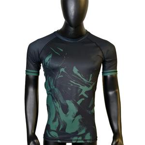 เสื้อแรชการ์ดแขนยาวลายทางสีเขียวและสีน้ำตาล แห้งเร็ว โพลีเอสเตอร์ สำหรับผู้ใหญ่ ใส่ได้ทั้งชายและหญิง เสื้อว่ายน้ำ เสื้อกีฬา - Product Image 5