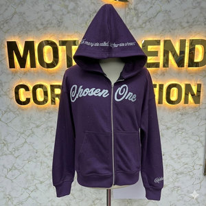Sweat-shirt à capuche surdimensionné pour homme, couleur violet, sans cordon de serrage, en coton lourd, avec logo brodé sur la manche - Product Image 5