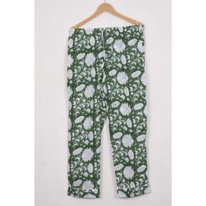 Conjunto de Pijama con Estampado Étnico Hecho a Mano, Ropa de Dormir de Algodón Satinado Vintage, Manga Tres Cuartos, Cierre de Botones al Frente, Ropa para Estar en Casa - Product Image 5