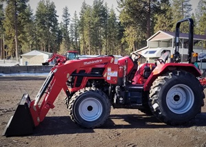 Tractor Mahindra 2026 Usado/Nuevo a Precio Moderado con Buen Estado y Todos los Accesorios Disponibles para la Venta a Precios Accesibles - Product Image 2