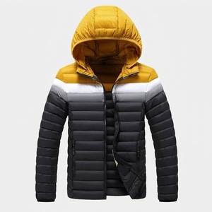 Nueva Chaqueta Acolchada Ligera Cortavientos de Punto con Cremallera para Mujer, 100% Poliéster, Bloques de Color Negro y Verde Lima, Ideal para Equitación - Product Image 2