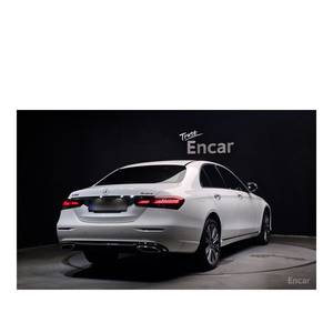 Mercedes-Benz E350 4MATIC Exclusive Clase E 2023 con Volante a la Izquierda, Caja de Cambios Automática, Asientos de Cuero, Cámara Trasera, 41,240 km - Product Image 2