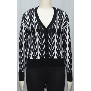 Women's Contrast Color Striped Long Sleeve Button Front Shirt Blouse Casual Turn-<b>down</b> Collar Poplin Top - Product Image 3