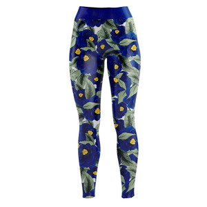 Leggings de sport pour femmes, fabriqués au Pakistan, imprimés numériquement, confortables, pour le yoga, en promotion. - Product Image 1