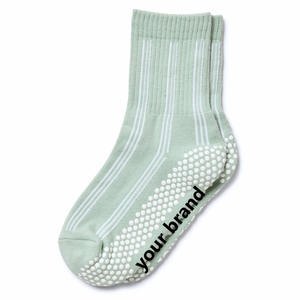 Calcetines de Yoga y Pilates de Punto Grueso con Rayas y Logotipo Personalizado de Alta Calidad en Colores Pastel Verdes para Mujer, Calcetines Antideslizantes - Product Image 1