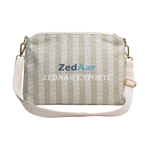 Sac à bandoulière en lin à sangle réglable avec chaînes à la mode Logo de taille personnalisée OEM/ODM disponible pour les sorties de voyage et les voyages - Product Image 4
