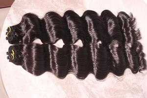 Cabello Natural Ondulado con Doble Trama, 100% Cabello Humano Remy Vietnamita, Negro Natural, Voluminoso y con Gran Volumen, Venta al Por Mayor - Product Image 5