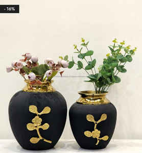 Meilleure vente Vase à fleurs en fer et métal de style côtier moderne Sculpture Design pour la décoration de table de mariage ou de salon à la maison - Product Image 3