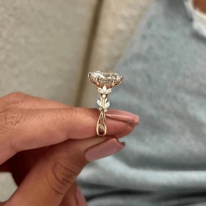 Anillo de Compromiso con Moissanita de Corte Ovalado, Oro Rosa de 18k, 14k, 10k, 1CT, Claridad VVS1, Sin Níquel, Sin Plomo, Joyería Clásica de Lujo para Ella - Product Image 5