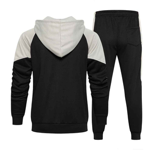 Conjunto Deportivo 2026 Hecho en Sialkot, Pakistán, Cómodo, Transpirable, Corte Regular, 100% Algodón, Ecológico, Servicio OEM, Top Deportivo - Product Image 5