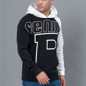 Sweat-shirt à capuche personnalisé pour homme, noir et blanc, avec imprimé graphique surdimensionné, style streetwear - Product Image 6