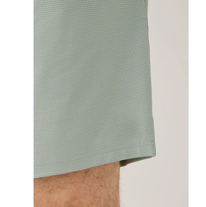 Pantalones Cortos Bermuda para Hombre, Color Verde Claro Sólido, de Secado Rápido, Cintura Media, Casuales y Deportivos, con Bolsillos, Cintura Elástica, Tejido de Punto - Product Image 3