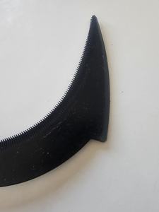 Faucille dentée DA-301 AbSS (L22mm) Lame de 11 pouces Manche en bois et plastique Oxyde noir/Zingué 110g Prise en charge ODM - Product Image 5