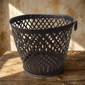 Cesta de Almacenamiento de Hierro Rústica Vintage con Asa para Lavandería, Frutas, Decoración de Interiores para Casa, Hotel o Granja - Product Image 6