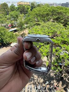 นาฬิกาฮิปฮอปแบบกำหนดเอง ประดับเพชรโมอิสซาไนต์ สายสแตนเลสชุบเงิน สำหรับผู้ชาย ดีไซน์ทันสมัย - Product Image 5