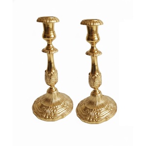 Suministro Directo de Fábrica ROYAL HOME COLLECTION CH01, Lámpara de Mesa de Diseño Moderno, Decoración de Pascua, Candelabro de Metal Chapado en Oro - Product Image 2