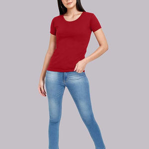 Camiseta de Verano Ecológica Personalizable para Mujer, Venta al por Mayor, Hombros Caídos, Corte Regular, Algodón y Poliéster, Color Rojo - Product Image 5