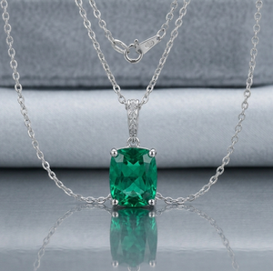 Collier pendentif en résine verte, chaîne en bambou, alliage métallique précieux électroplaqué, fermoir à griffes, bijoux pour femmes - Product Image 3