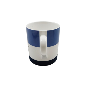 Taza de café de cerámica con diseño de búho de dibujos animados en azul y blanco para uso doméstico. - Product Image 2