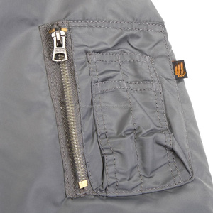 แจ็กเก็ตบอมเบอร์สำหรับผู้ชายแจ็คเก็ตบอมเบอร์แบบหรูหราซักได้สำหรับฤดูหนาว - Product Image 3